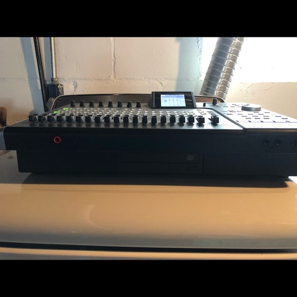 Tascam multi track recorder - Picture 5 of 6